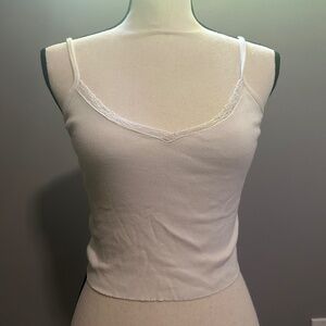 white brandy melville tank top with lace
